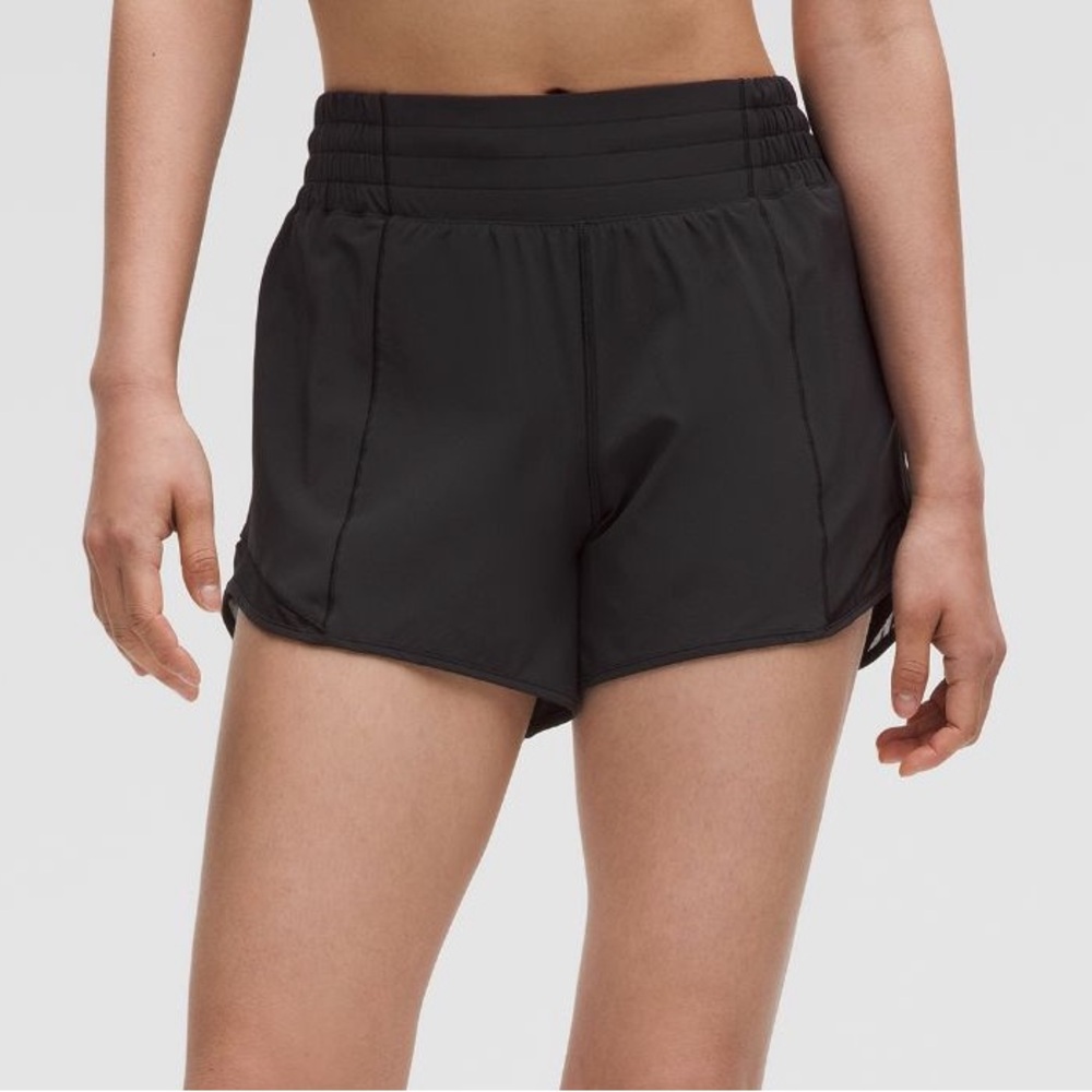 lululemon Hotty Hot 4” Black Shorts